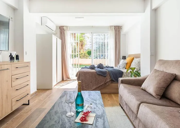 Serenity Chic Apartment City Center With Free Wifi By Namaste Elite